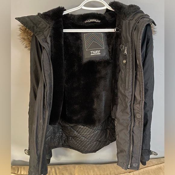 Aritzia TNA Aurora Black Winter Jacket - Size Small - Picture 3 of 4